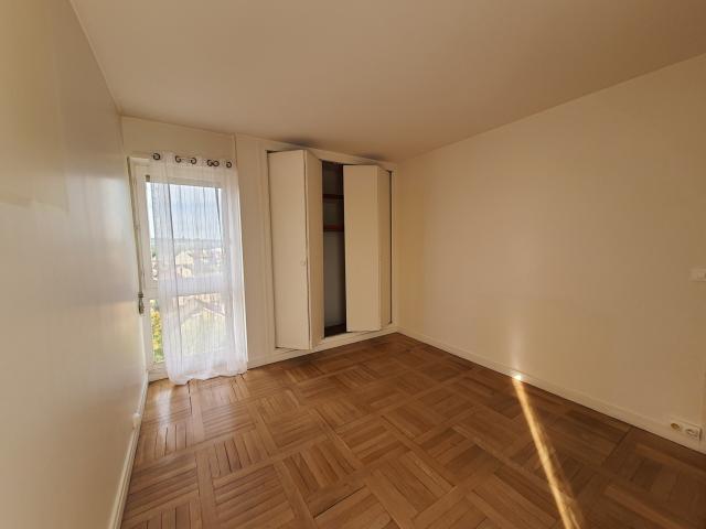 Appartement 3 pièces Melun disponible à la Vente