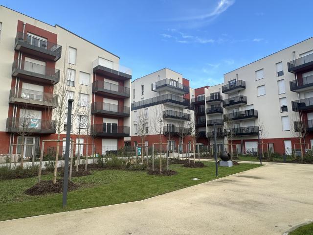 Appartement 5 pièces Melun disponible à la Vente