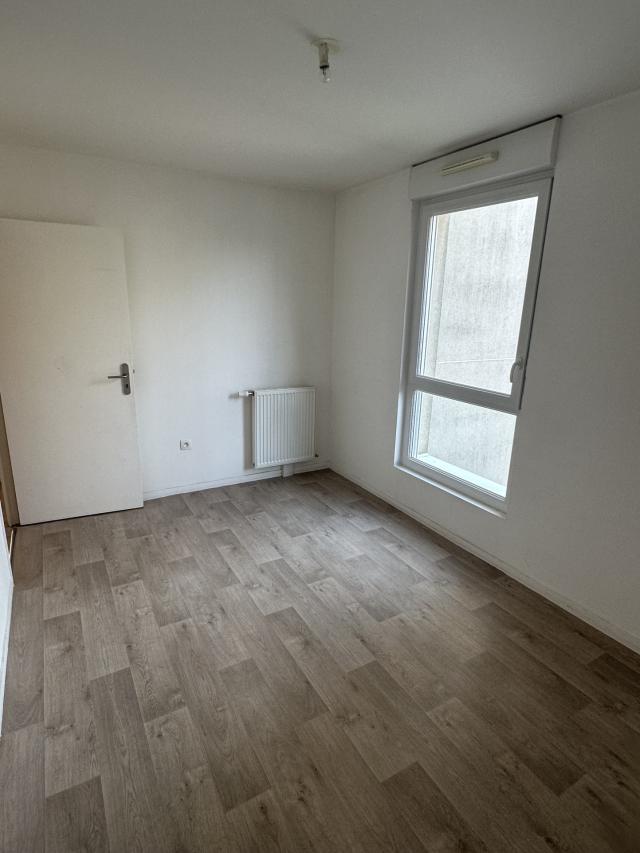 Appartement 3 pièces Melun disponible à la Vente