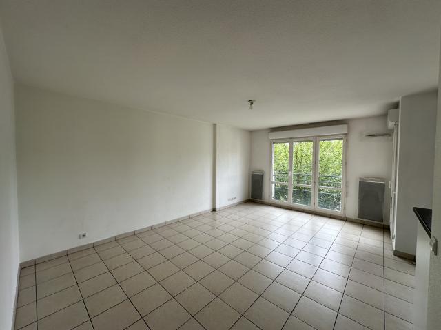 Appartement 3 pièces Melun disponible à la Vente