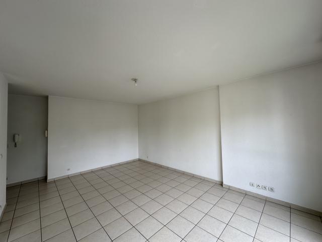 Appartement 3 pièces Melun disponible à la Vente